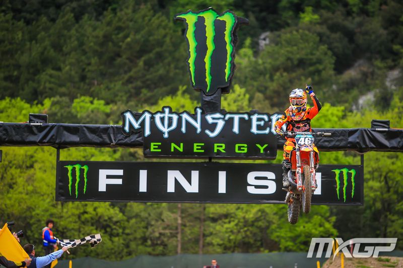   -  1  EMX125